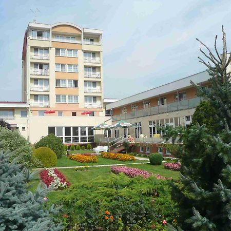 Hotel Pramen - Sivek Hotels 杜丁西 外观 照片